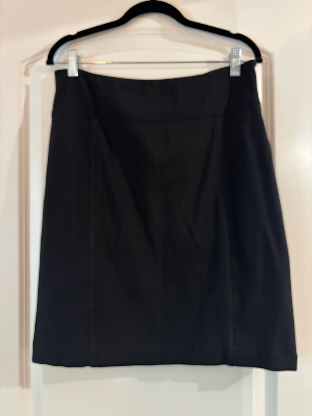 White House Black Market Black Pencil Skirt